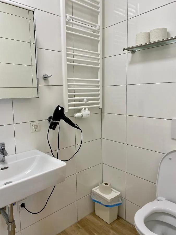 Ajo Apartments - Messe City Room - Self-Check-In Wien Rum i privatbostad