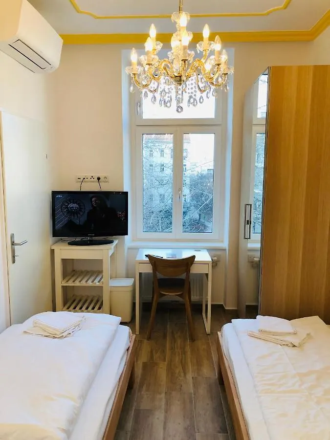 Ajo Apartments - Messe City Room - Self-Check-In 0*, Wiedeń Austria